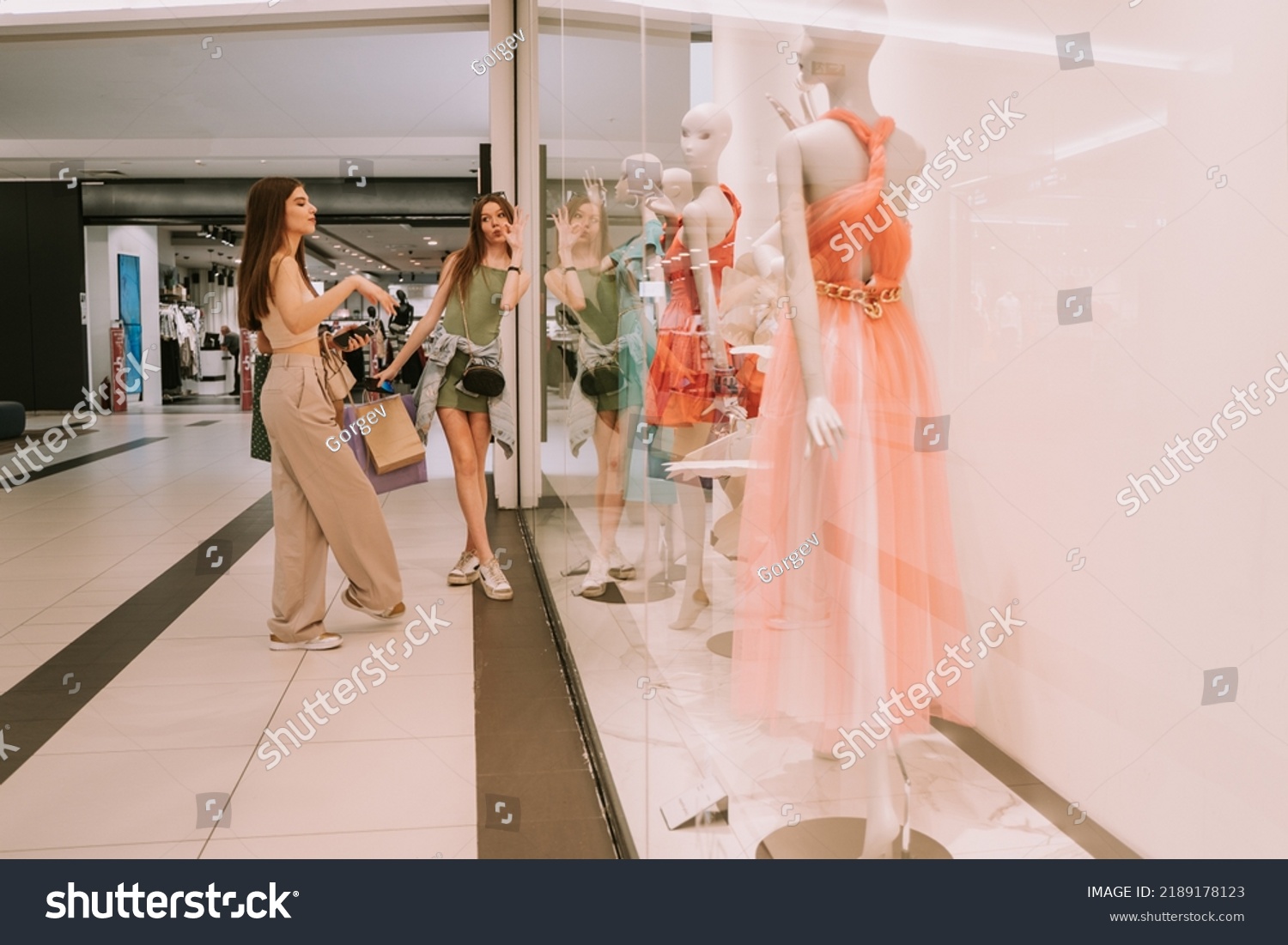 Two Pretty Girls Imitating Mannequins Store Stock Photo 2189178123 ...