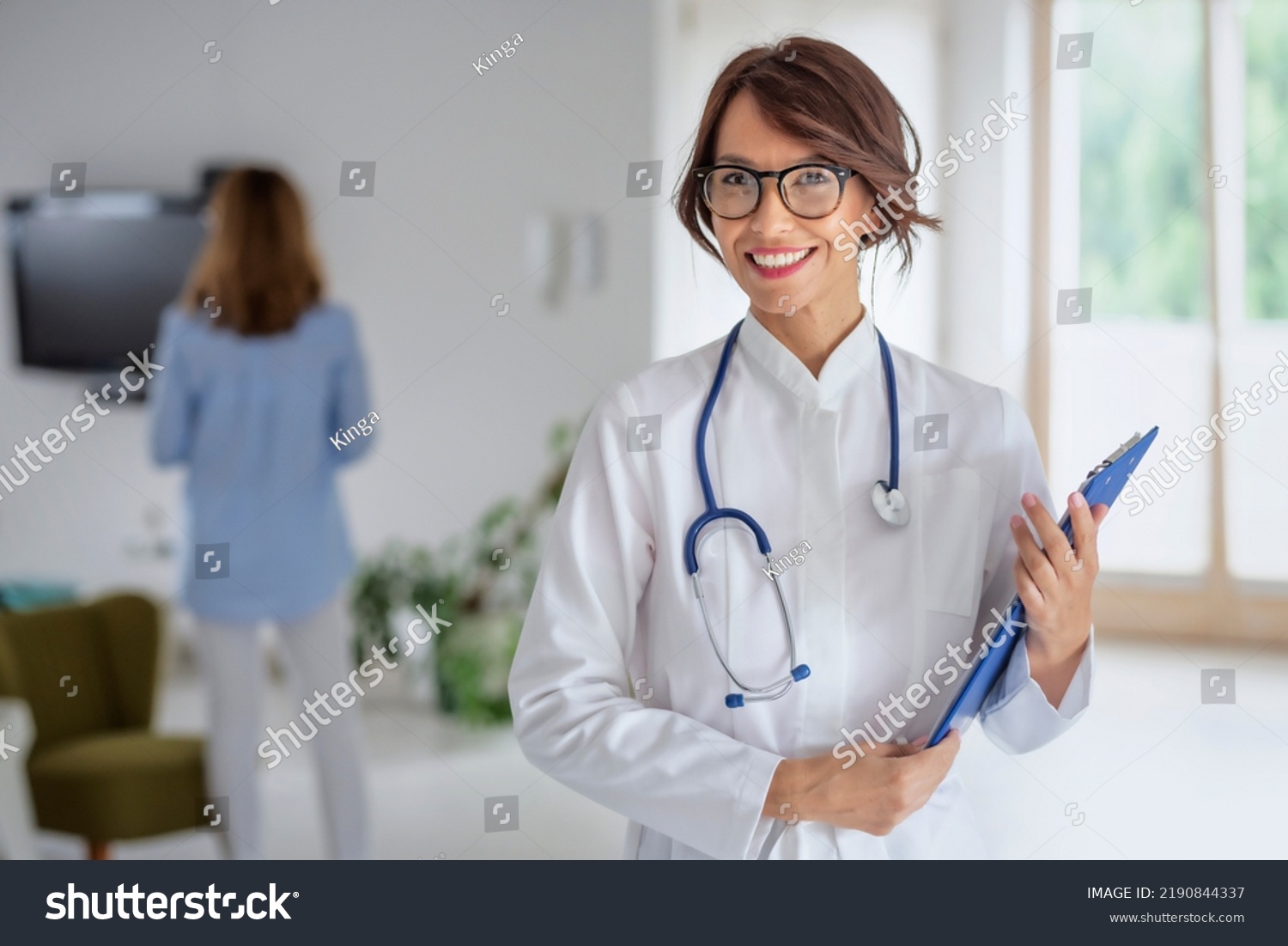 Female Doctor Wearing Lab Coat Stethoscope Stock Photo 2190844337 ...