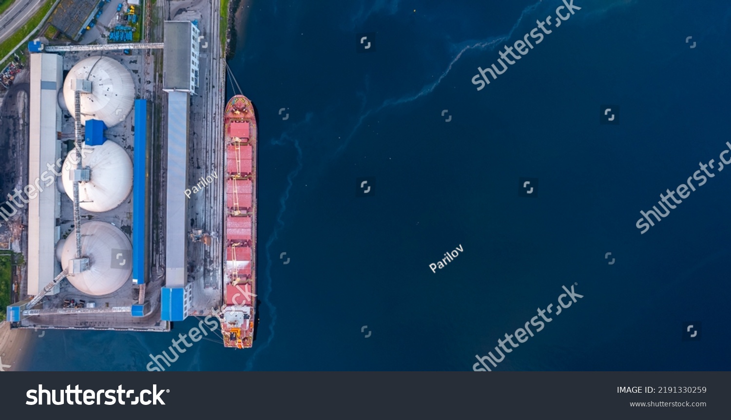 Lng Tanker Ship Transportation Liquefied Gas Stock Photo 2191330259 ...