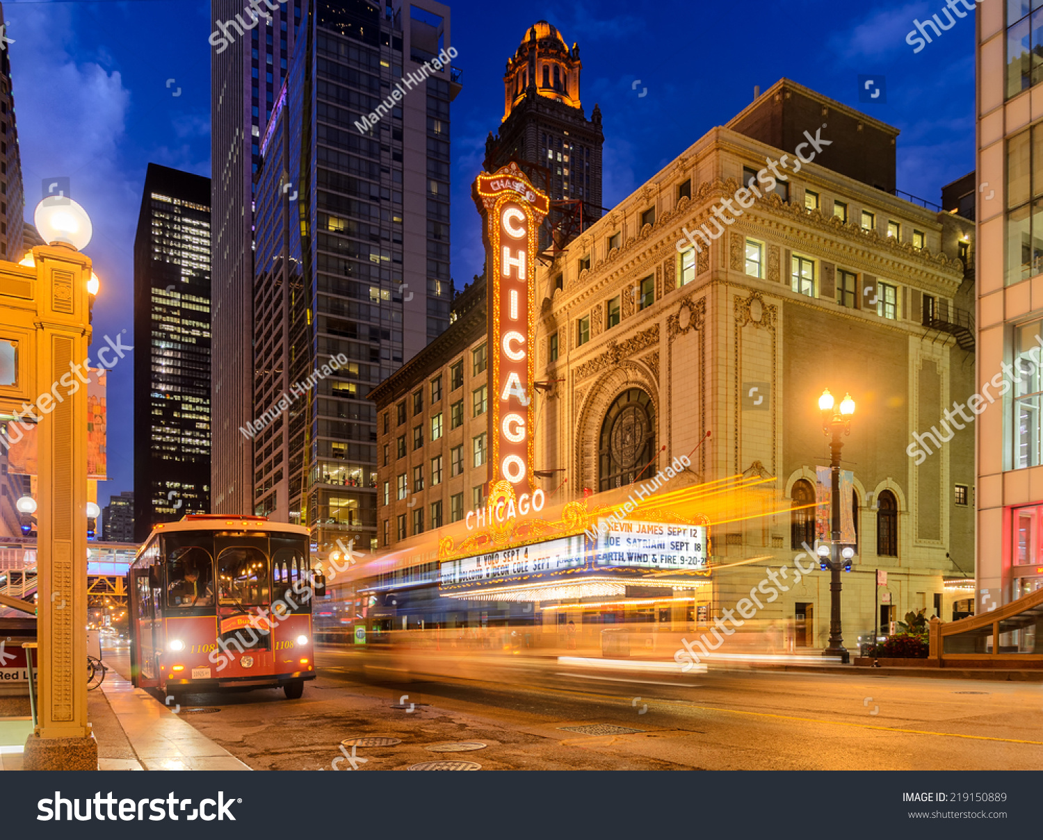 chicago-august-27-famous-chicago-theater-219150889-shutterstock