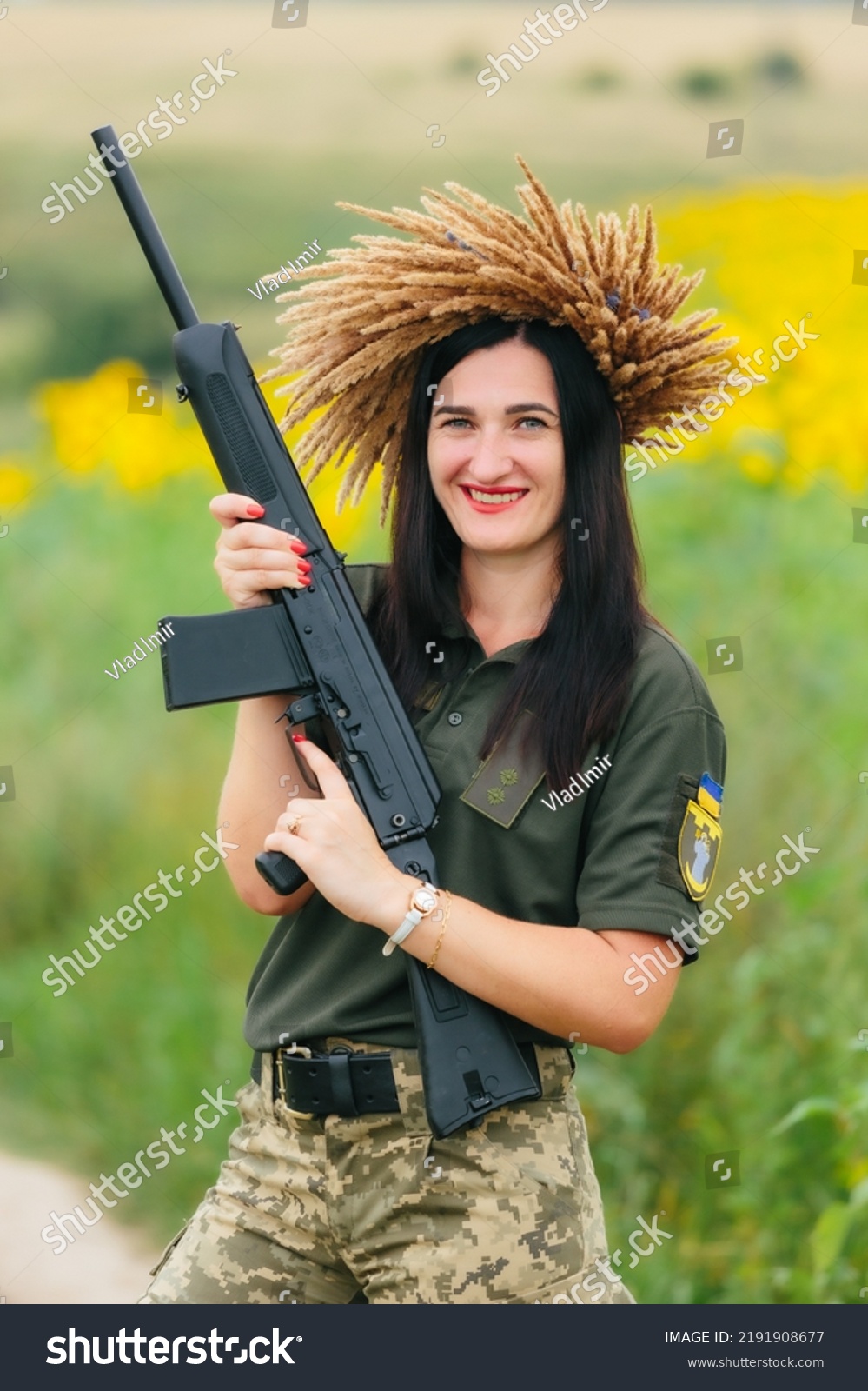 Female Soldier Military Uniform Girl Military Stock Photo 2191908677 ...