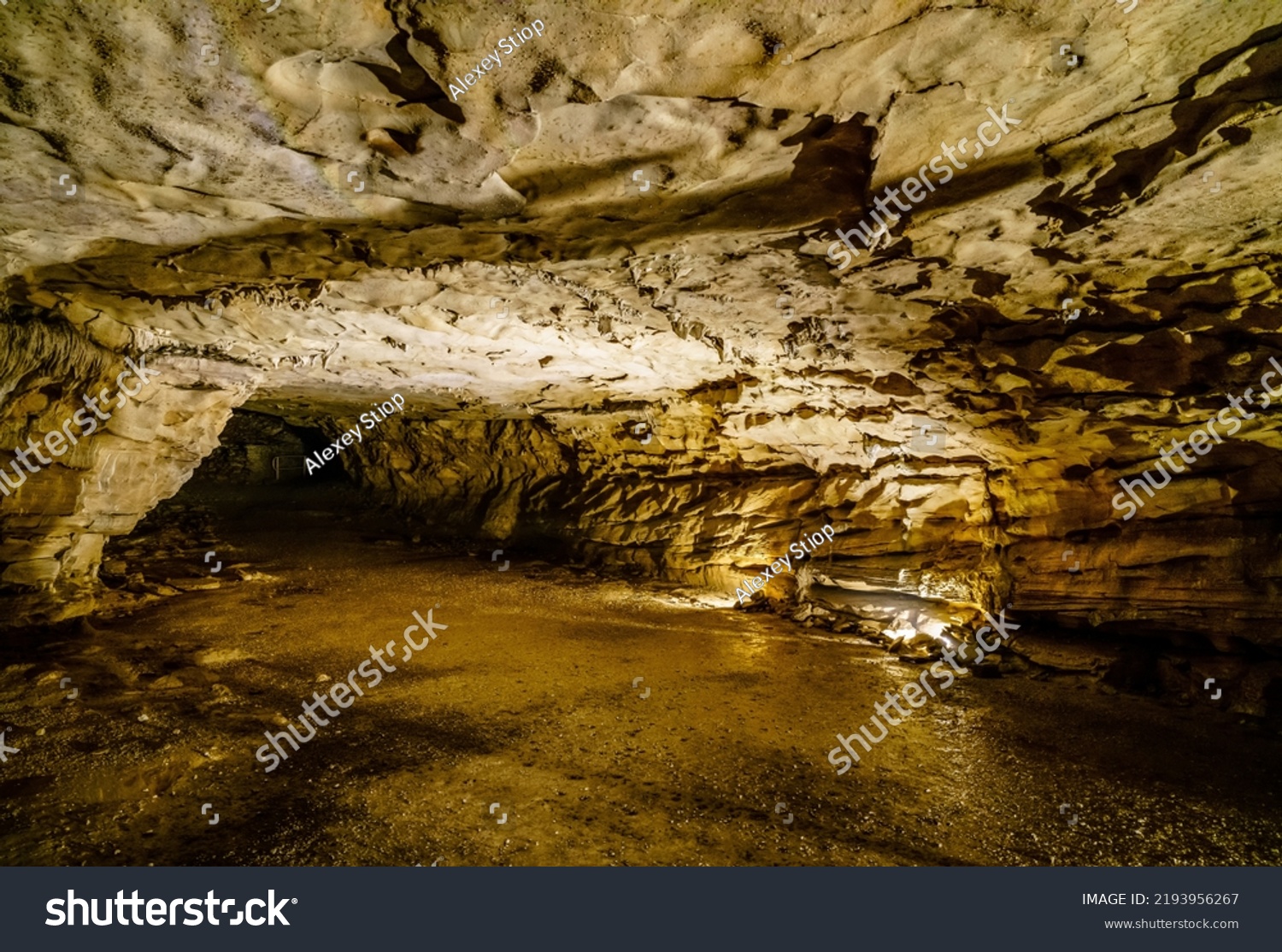 Cascade Cave Carter Caves State Park Stock Photo 2193956267 | Shutterstock