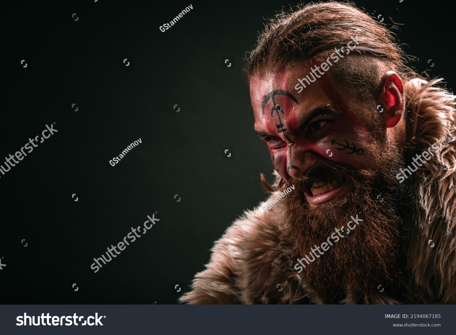 Angry Viking Warrior Screaming Anger Attacking Stock Photo 2194067185 ...