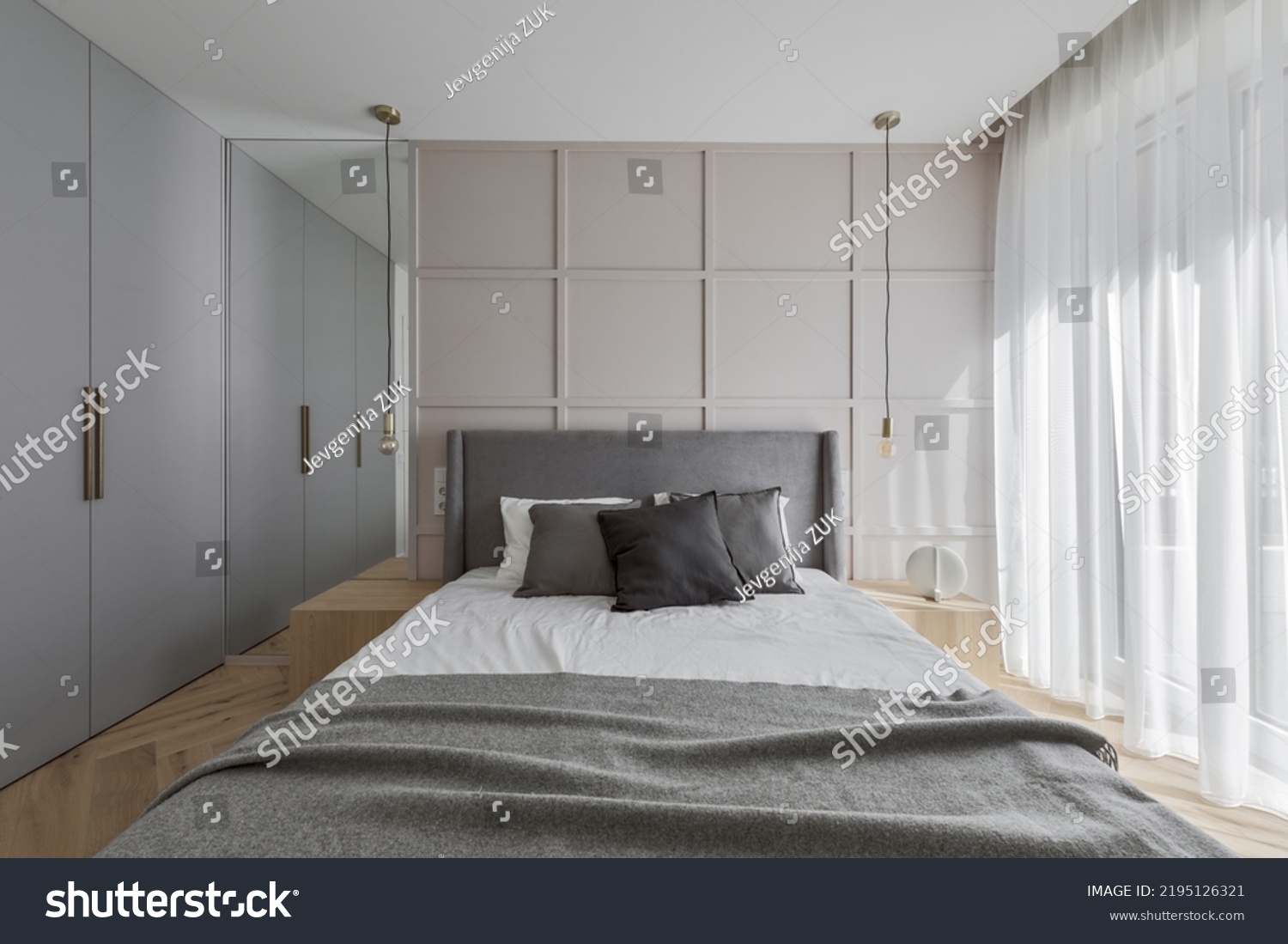 Modern minimalist grey bedroom