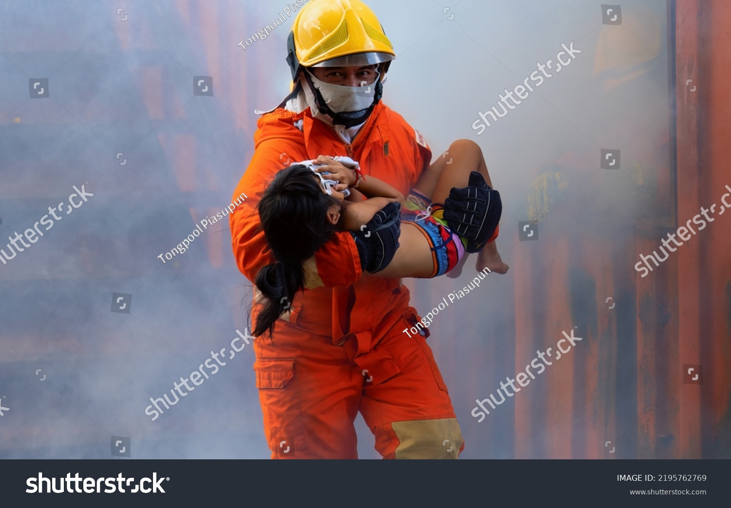 Fire Fighting Team Emergency Rescue Life Stock Photo 2195762769 ...