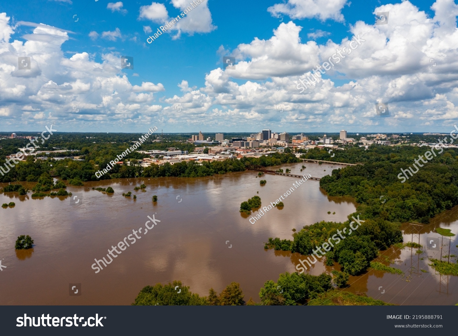 Jackson Ms Skyline Flooding Pearl River Stock Photo 2195888791 ...