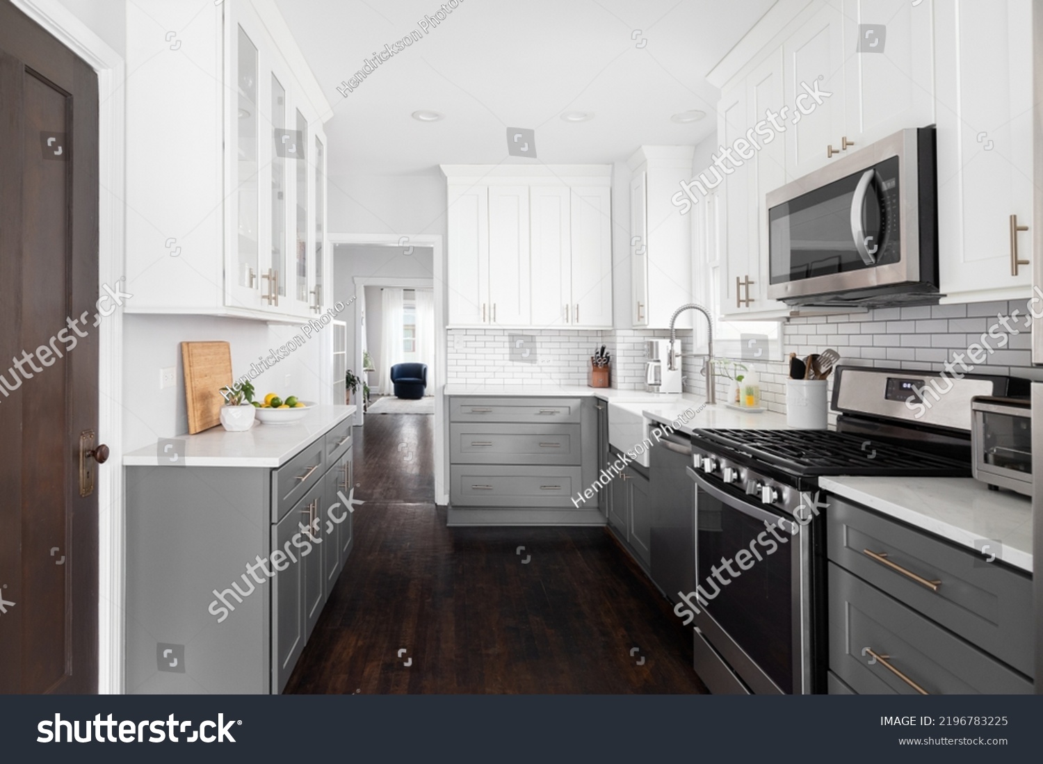 Elmhurst Il Usa May 5 2022 Stock Photo 2196783225 Shutterstock   Stock Photo Elmhurst Il Usa May A Beautiful Farmhouse Kitchen With White And Grey Cabinets 2196783225 