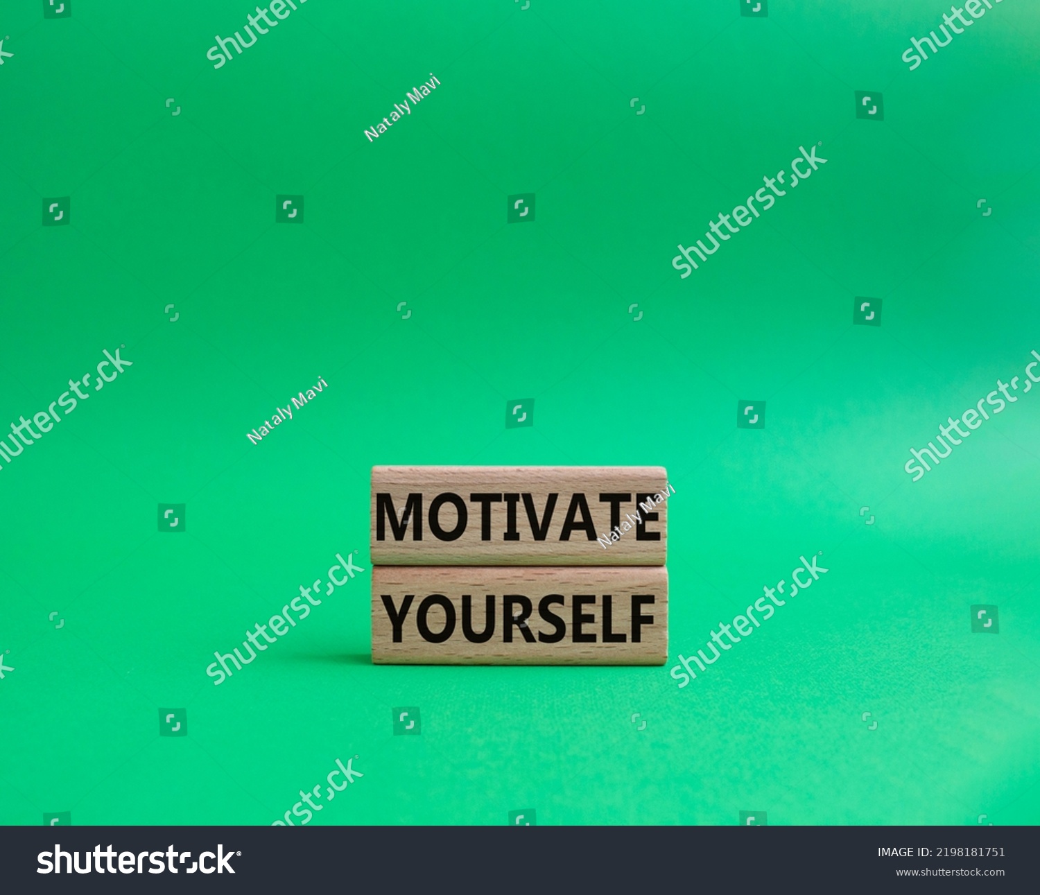 Motivation Symbol Concept Words Motivate Yourself Stock Photo ...