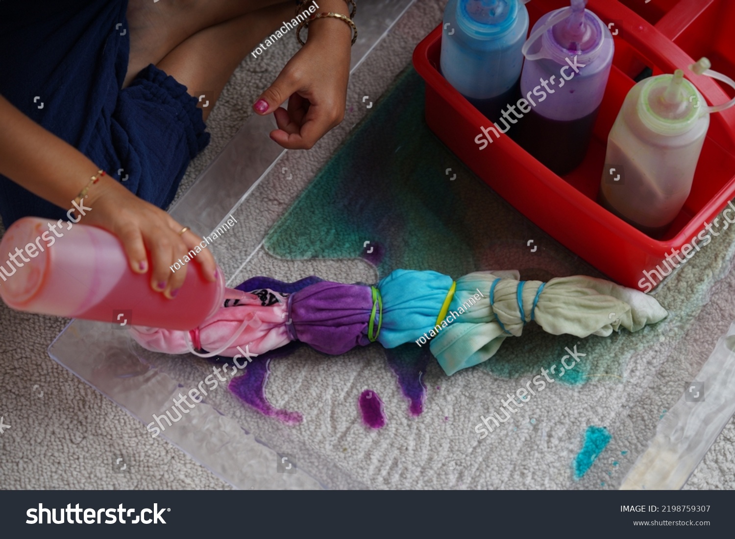 34,497 Girl Making Clothes Images, Stock Photos & Vectors | Shutterstock