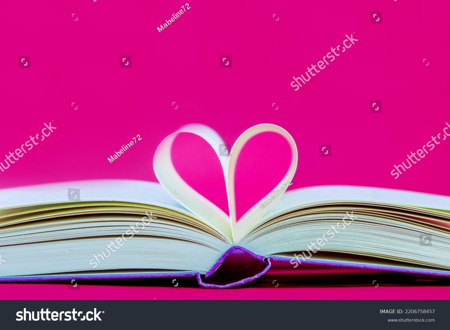 Heart Shaped Book Pages Book Curved Stock Photo 2206758457 | Shutterstock