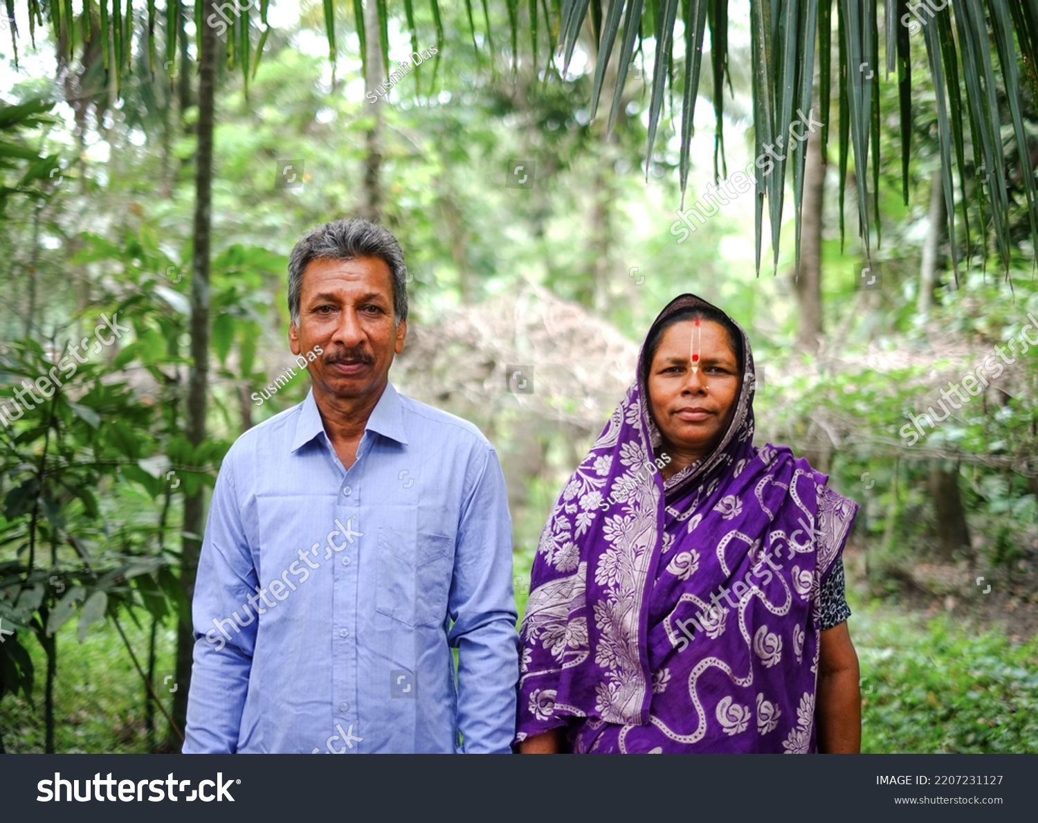 South Asian Hindu Religious Aged Couple Stock Photo 2207231127 ...