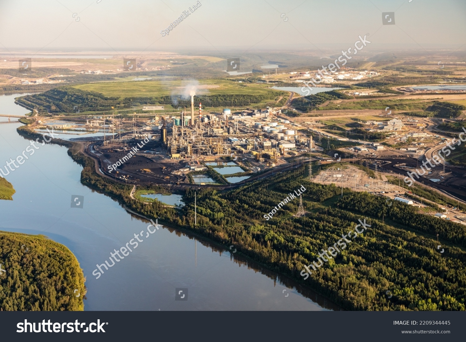 Aerial View Commercial Petrochemical Oil Refineries Stock Photo ...