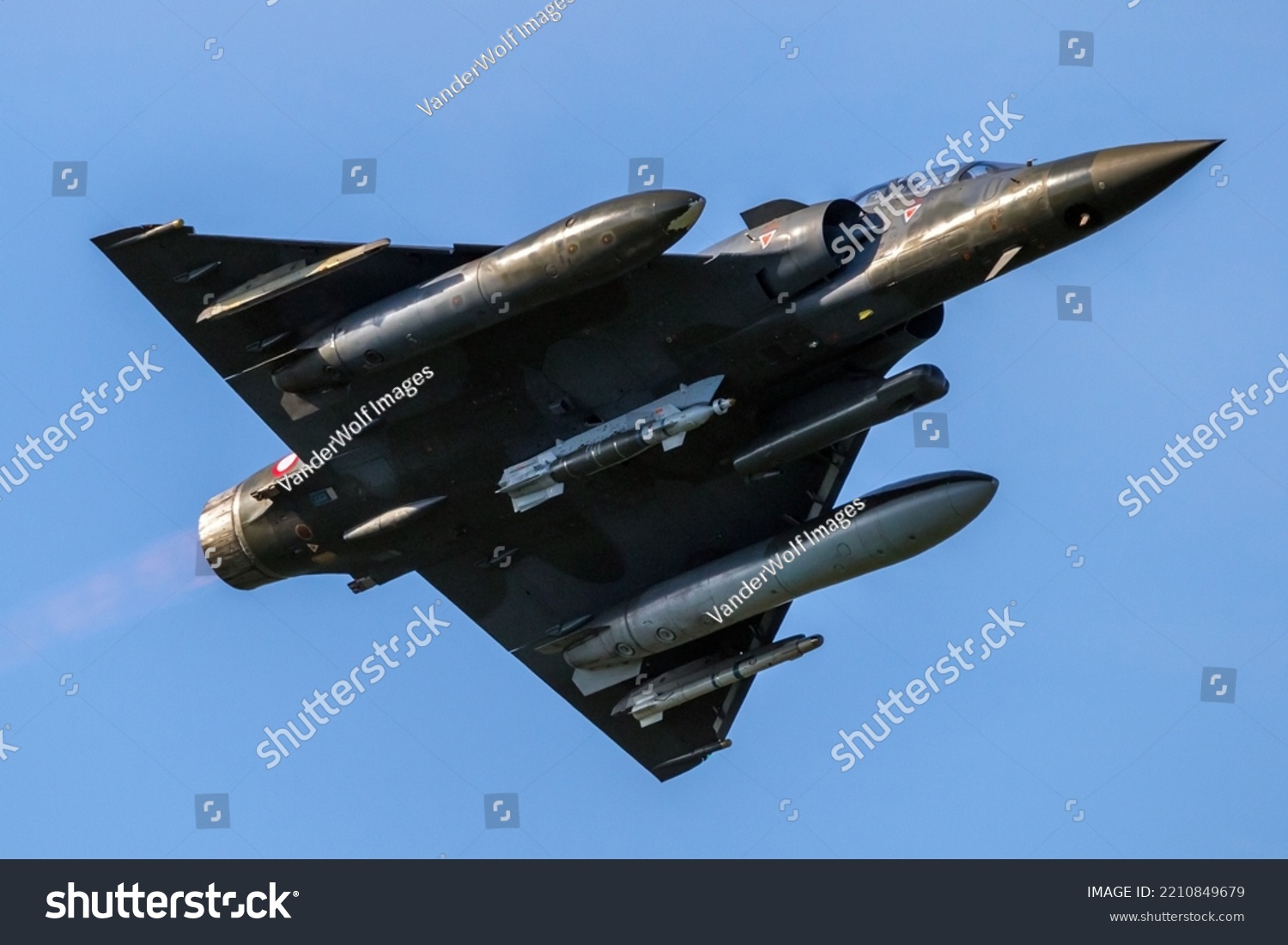 Armed Delta Wing Fighter Jet Plane Stock Photo 2210849679 | Shutterstock