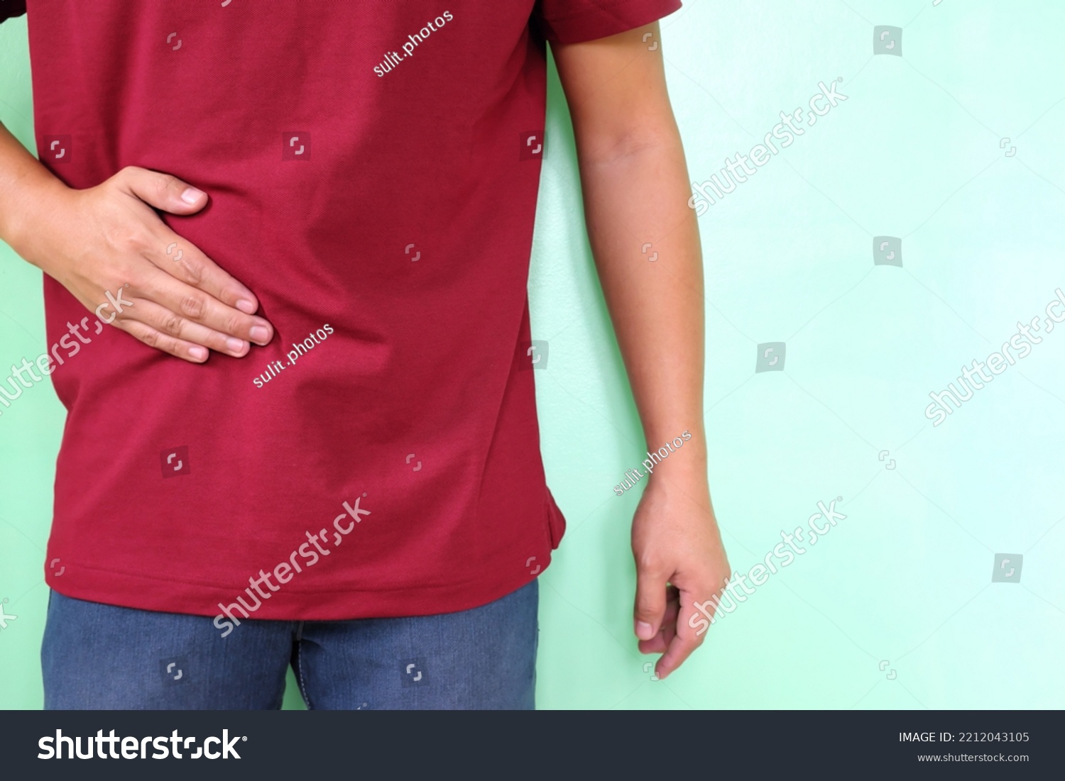 30-pain-on-lower-right-side-of-stomach-images-stock-photos-vectors