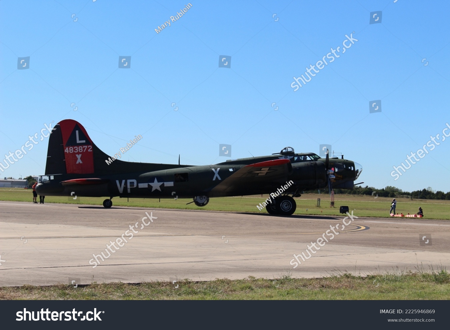 10 Texas Raiders B 17 Stock Photos, Images & Photography | Shutterstock