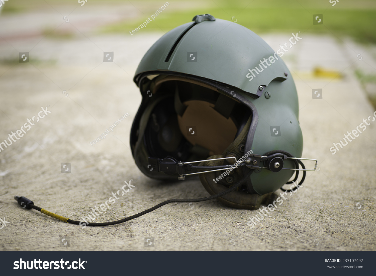 helicopter pilot motorcycle helmet