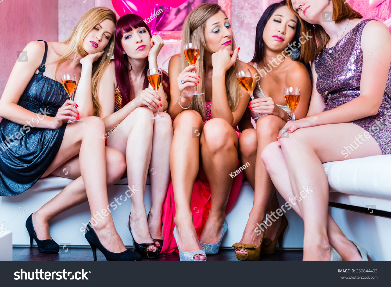 Drunk Girls Stripping