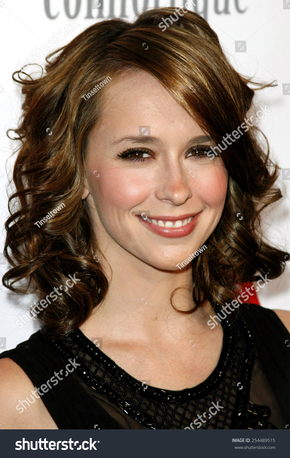 Jennifer Love Hewitt Attends Hanes Comfortique Stock Photo 254489515 ...