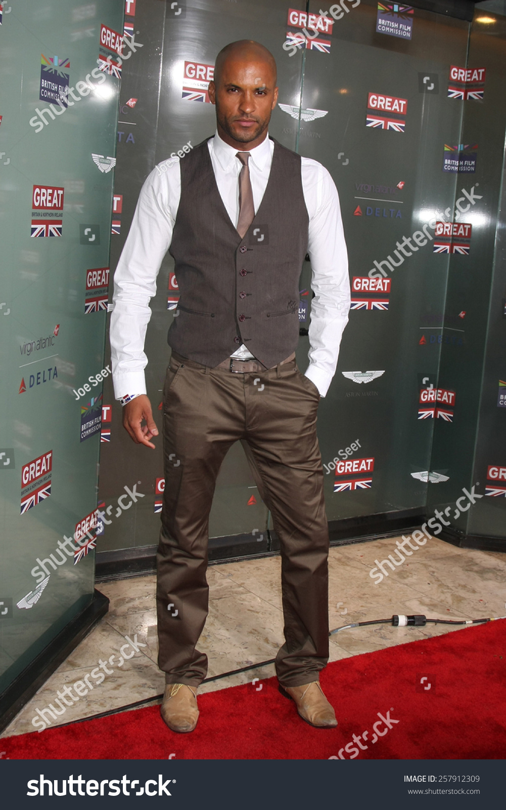 Los Angeles Feb Ricky Whittle Stock Photo Shutterstock