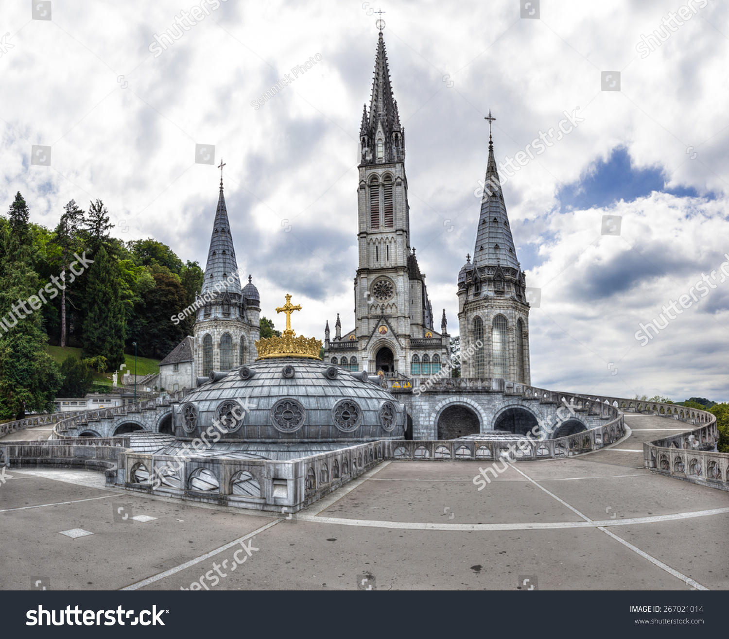 Upper Basilica Gilded Crown Lourdes Stock Photo 267021014 | Shutterstock