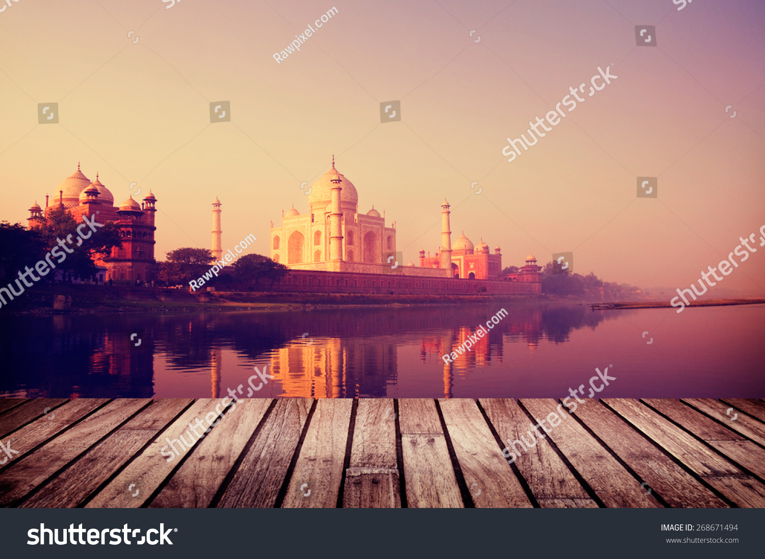 3-432-wooden-structures-in-india-images-stock-photos-vectors