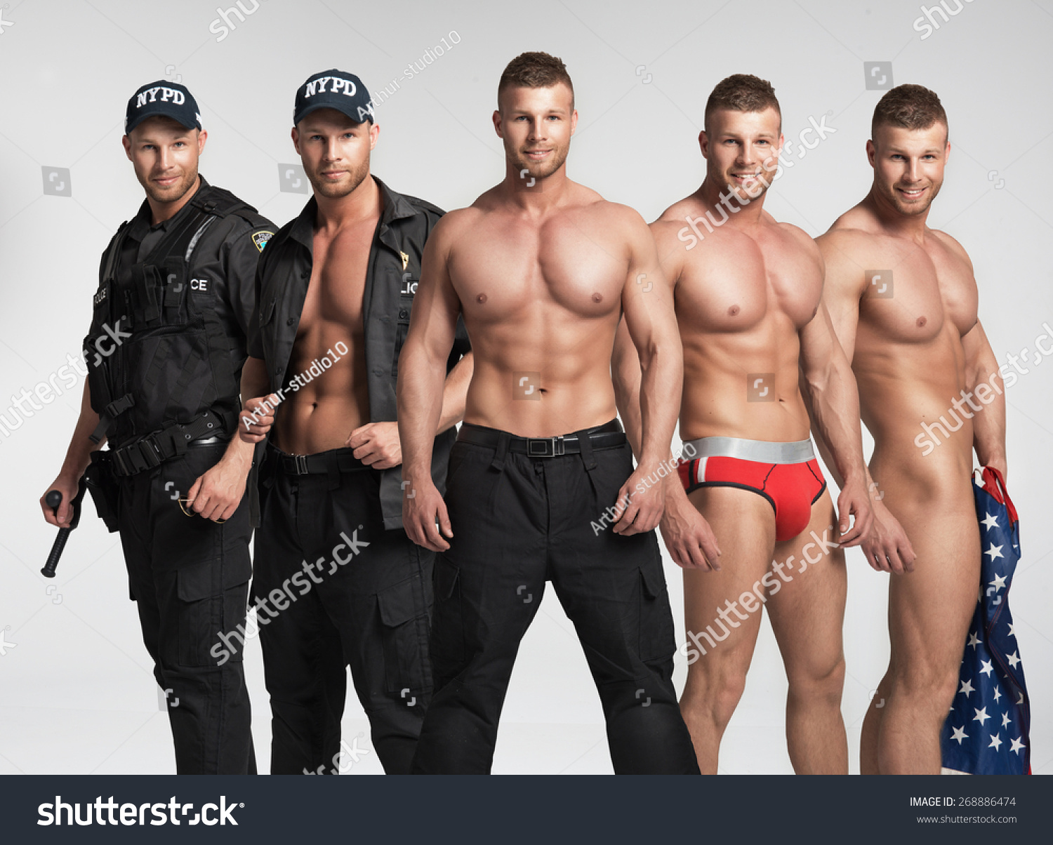 420 Sexy male cop Bilder, Stockfotos und Shutterstock