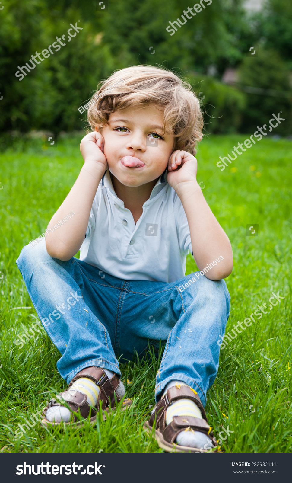 Little Boy Sticking Out His Tongue Foto Stok 282932144 Shutterstock 1177