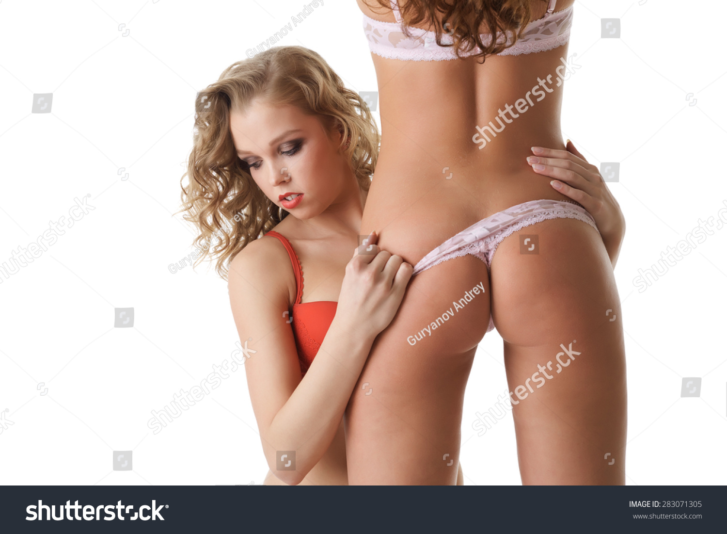 Sexy Girls Undressing