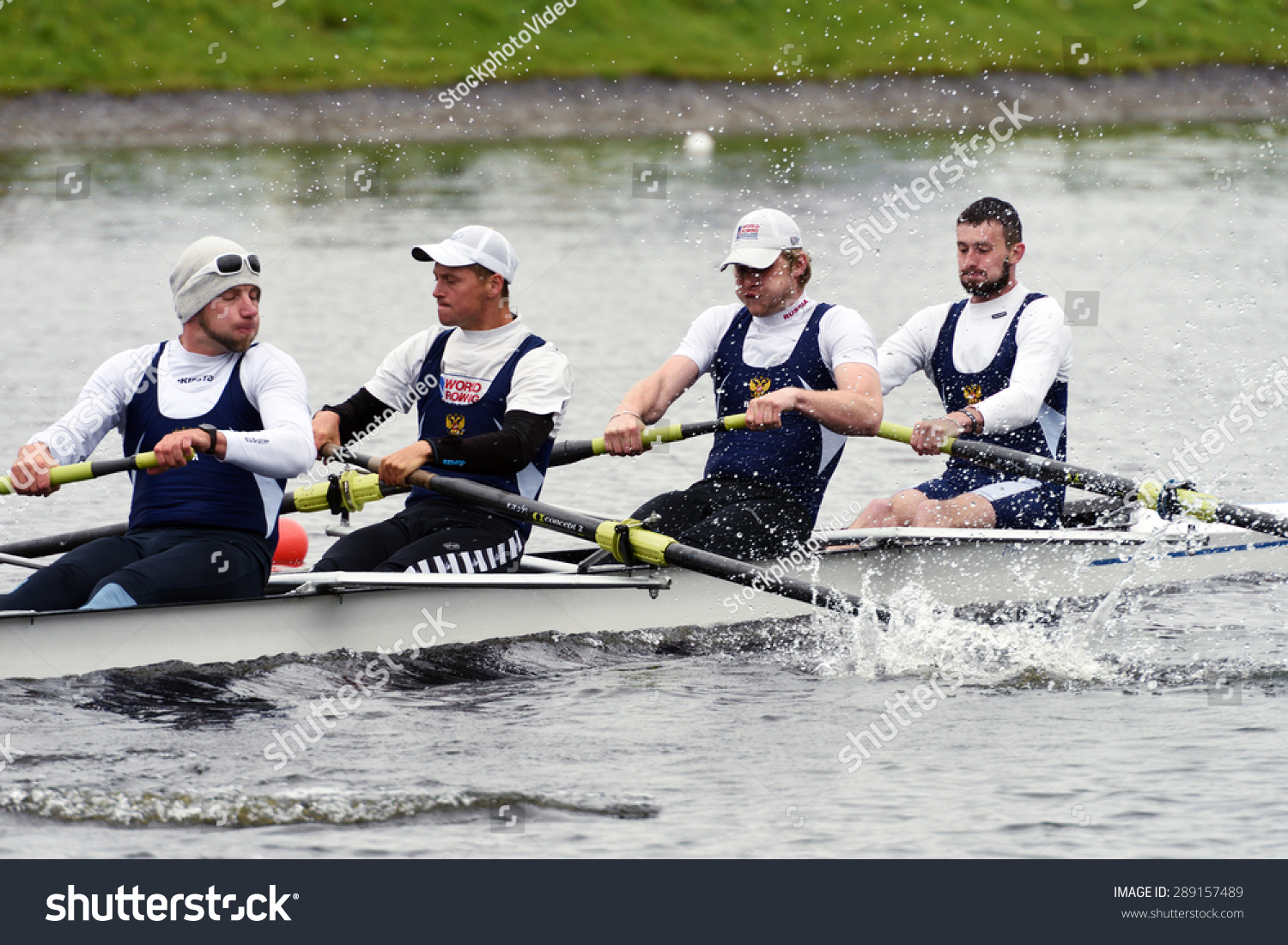 sweep rowing oar