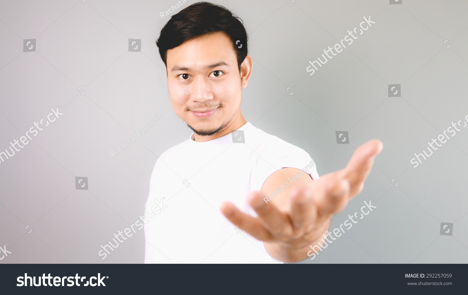 Man Offering Help Asian Man White Stock Photo 292257059 | Shutterstock