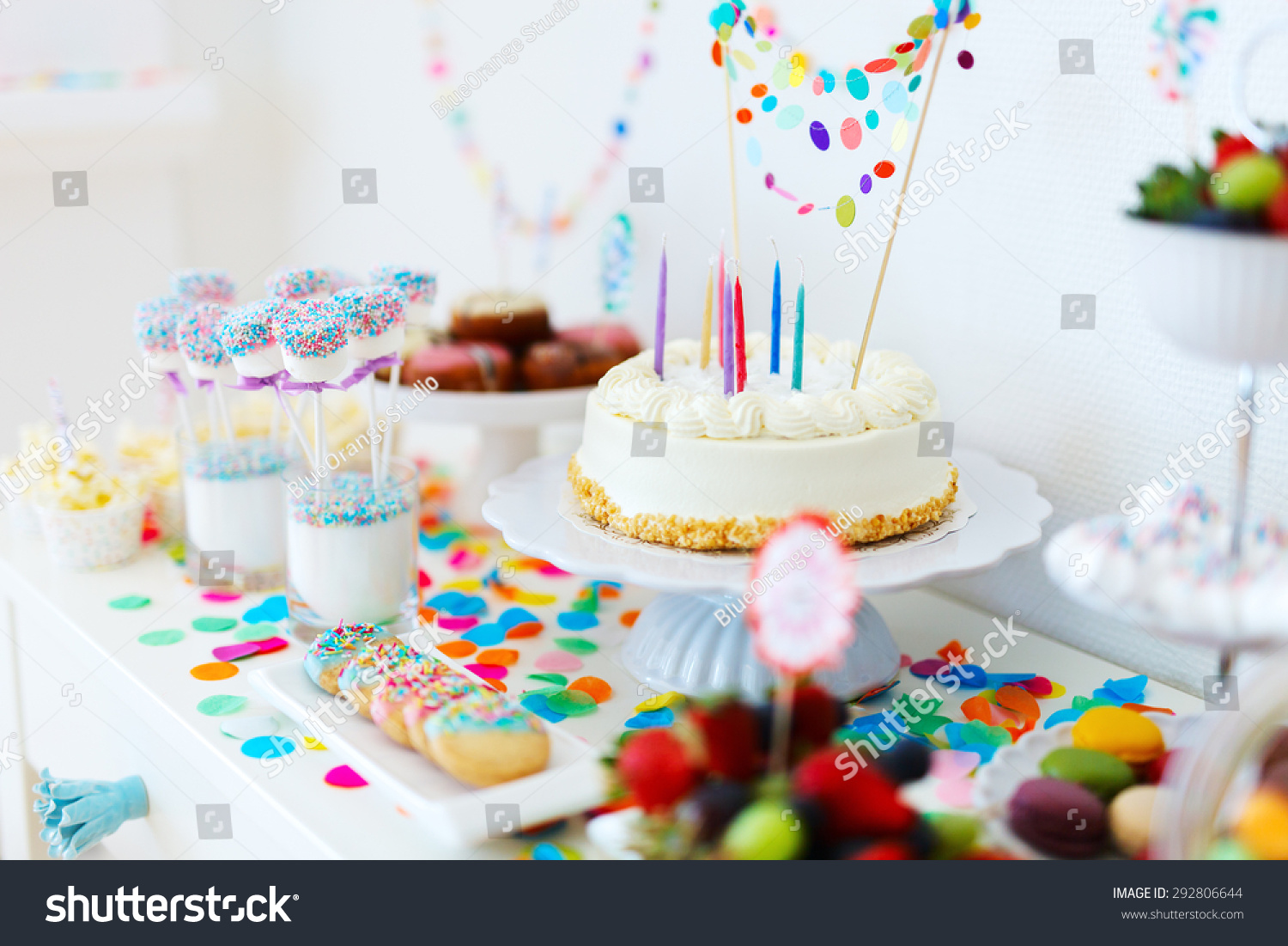 126,434 Candy table party Images, Stock Photos & Vectors | Shutterstock