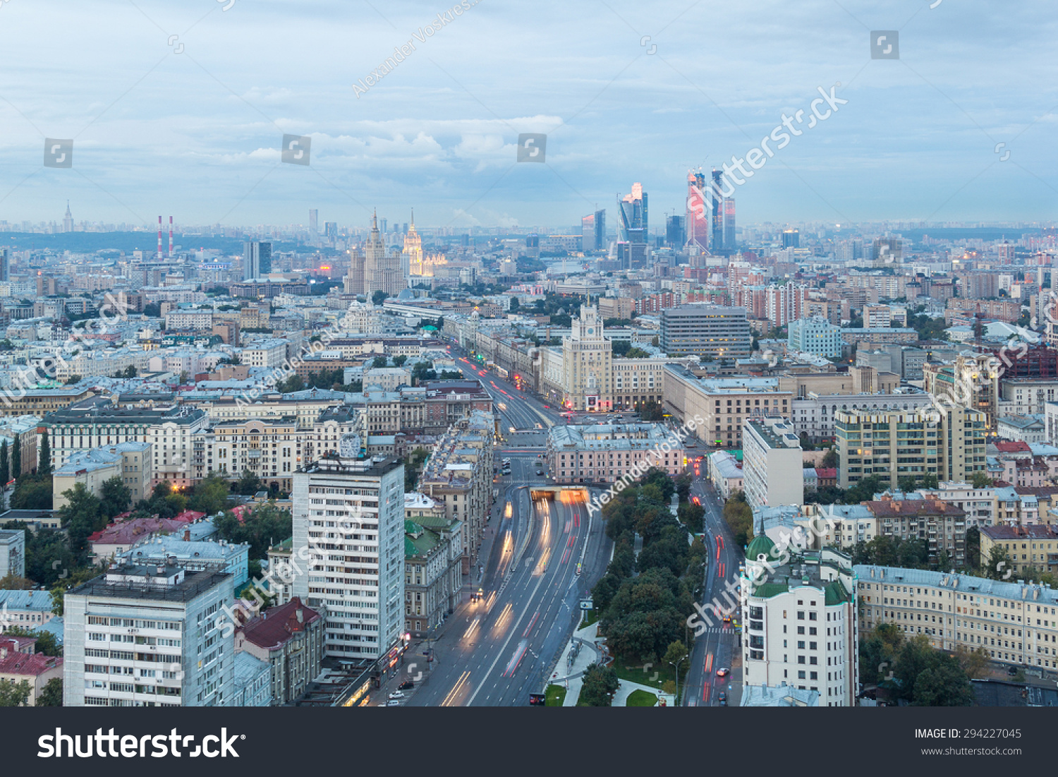 дома на садовом кольце москвы