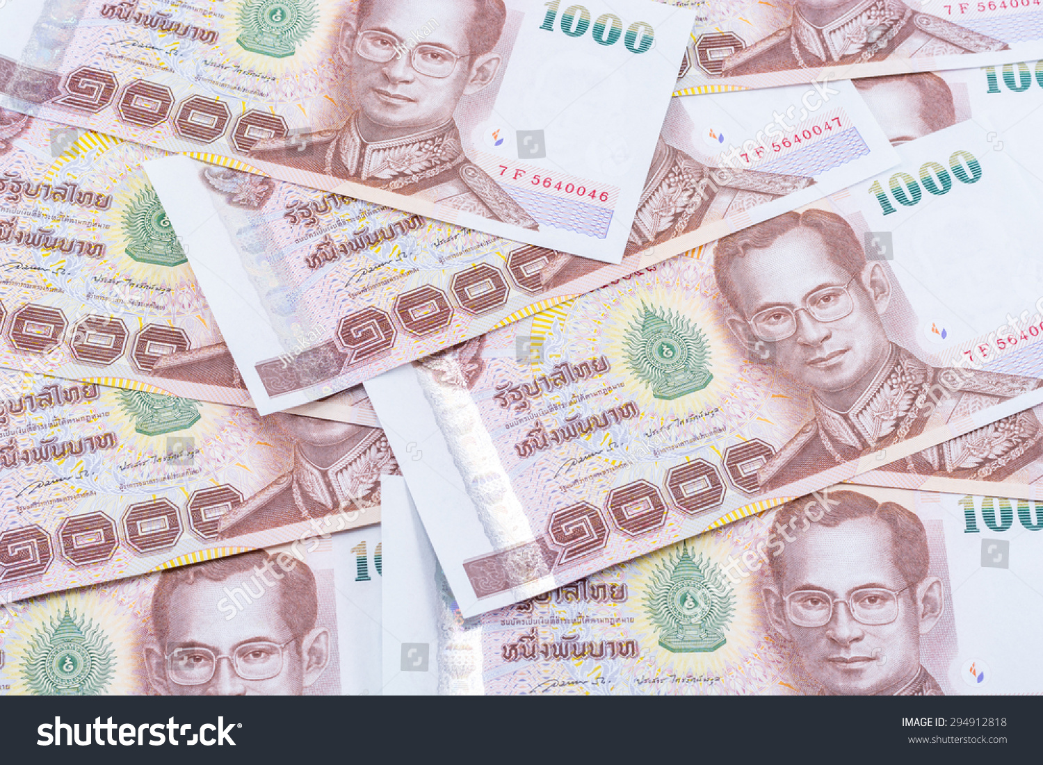 Перевод долларов в баты. Тайские деньги 1000. Тайские деньги 1000 бат. Бат много денег. Тайская валюта 1000 фото.