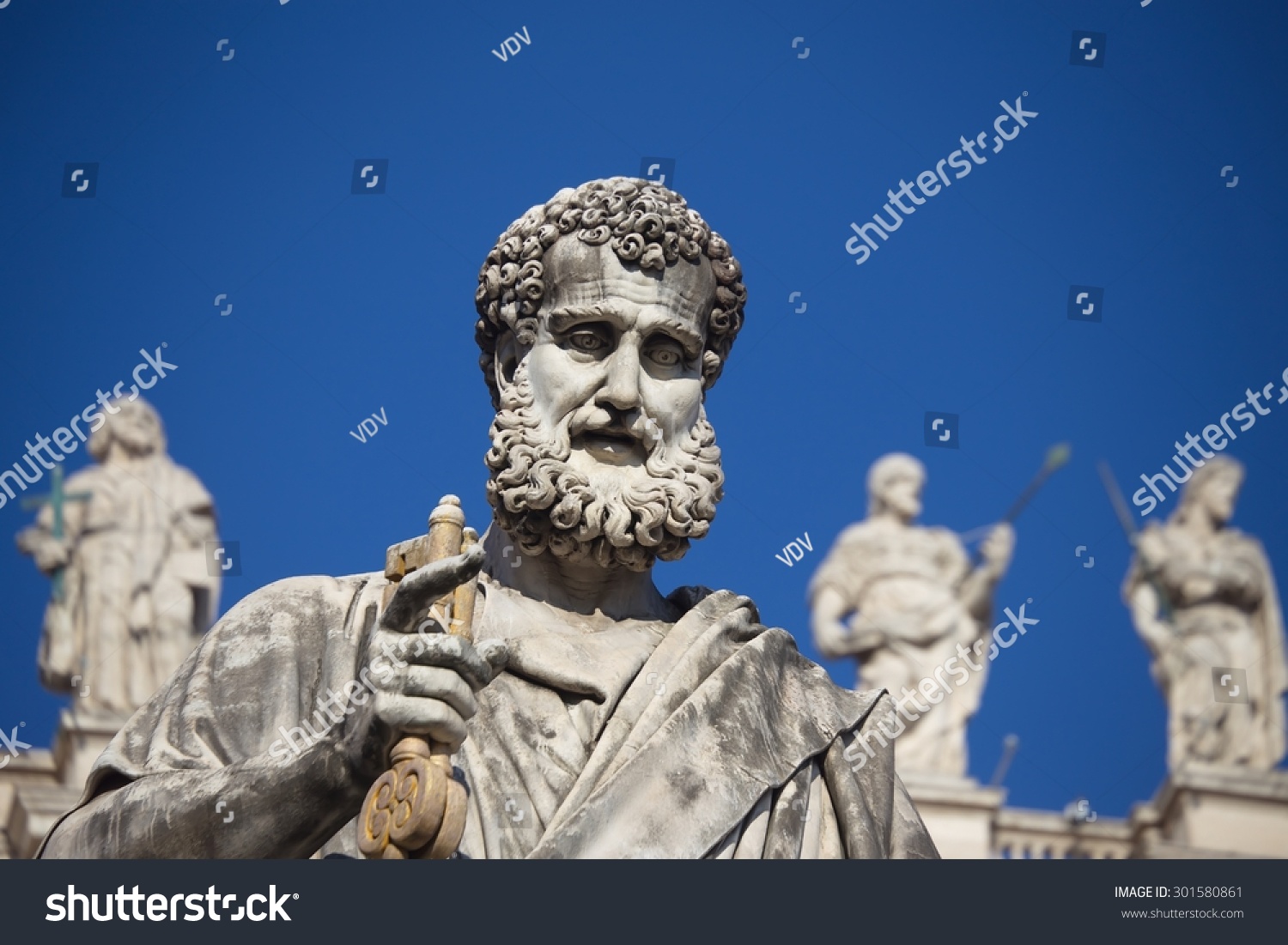 Statue St Peter Gatekeeper Heaven Keys Stock Photo 301580861 | Shutterstock