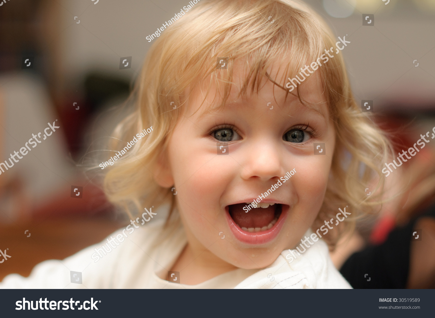 Детские эмоции радость
