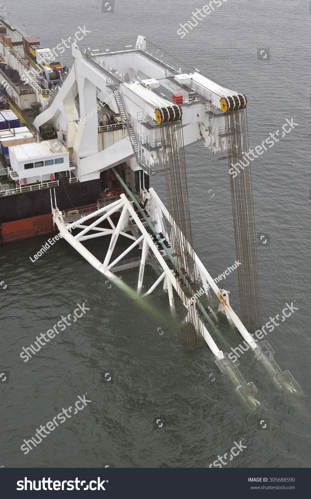 Pipelaying Barge Top View Stock Photo 305688590 | Shutterstock