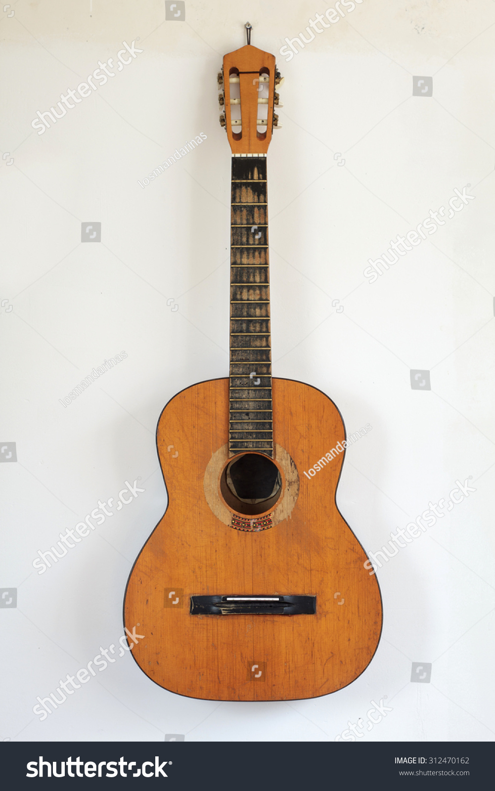 guitar with no strings