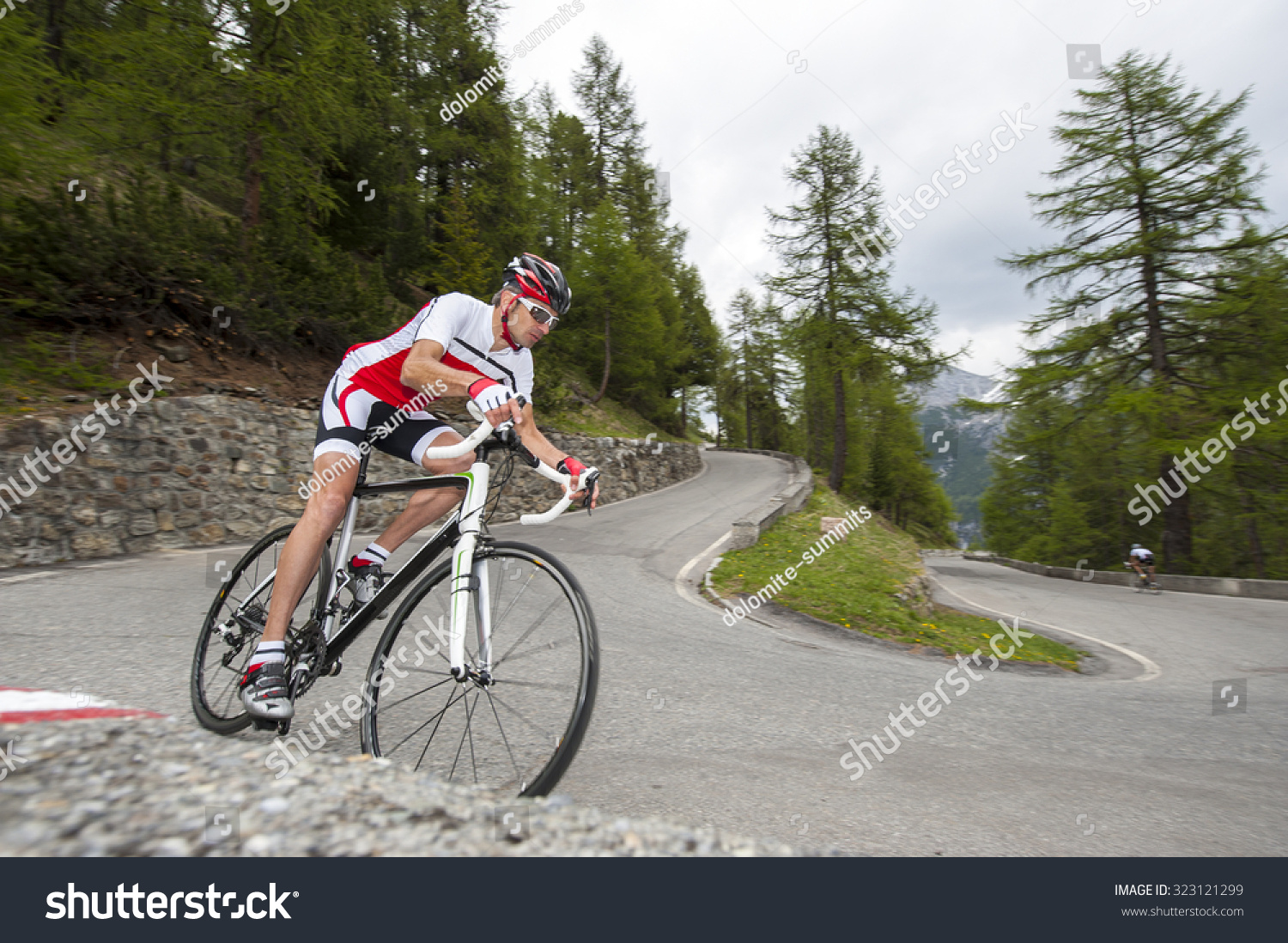 downhill road bike racing