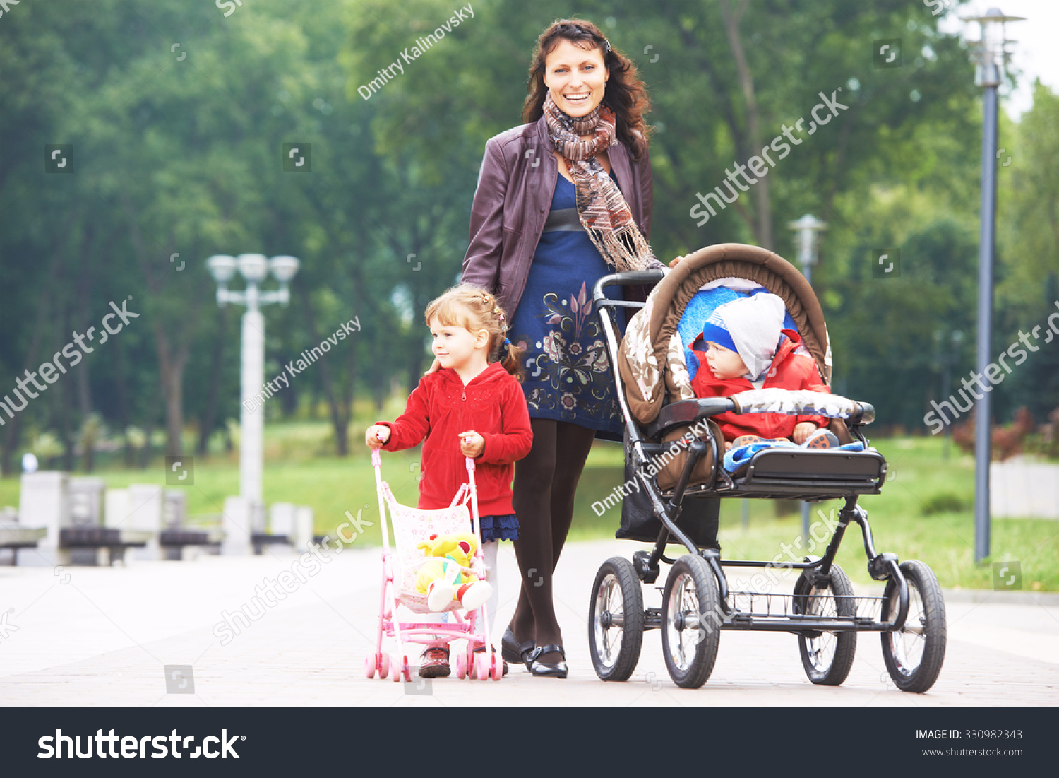 Знакомства Мам С Детьми Для Прогулок
