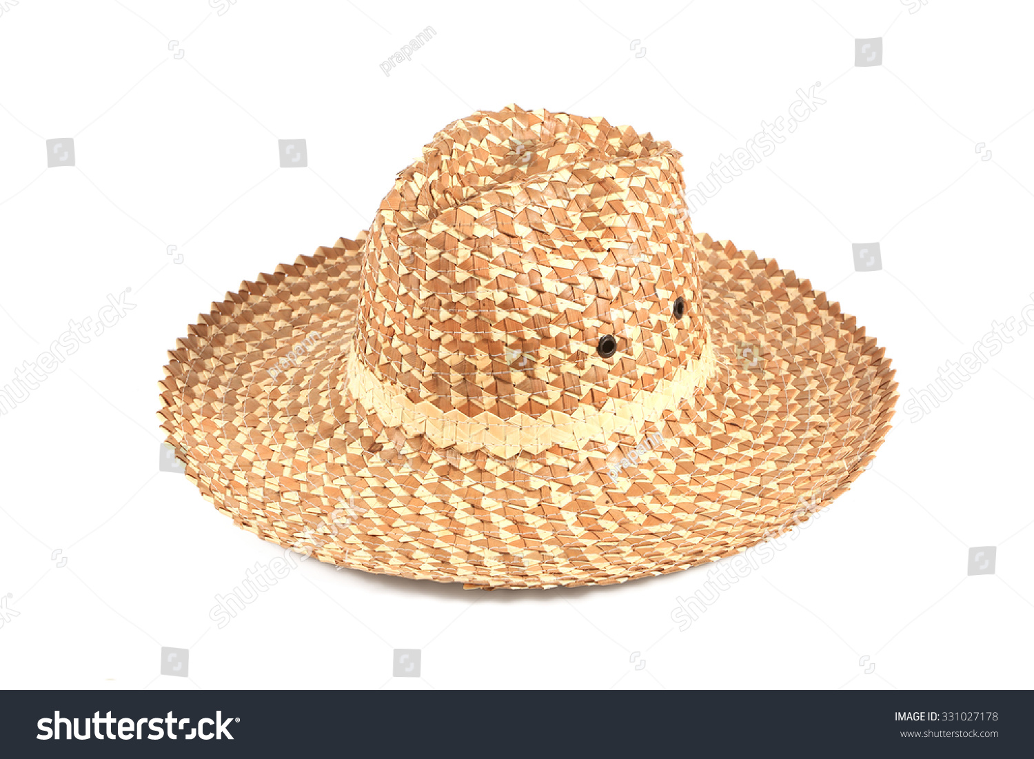 hat made of palm leaves