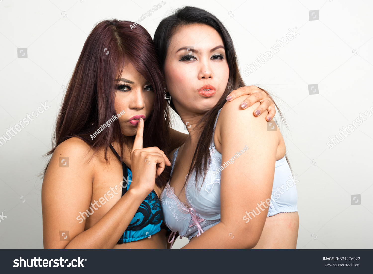 Asian Lesbian Dating In Australia