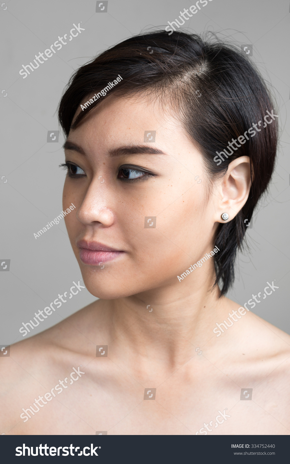 Стоковая фотография 334752440 Nude Asian Woman Short Hair Shutterstock 5415