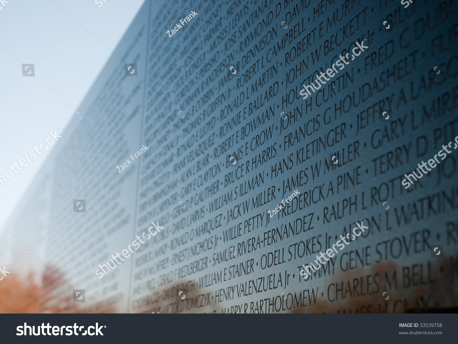 Vietnam Veterans Memorial Reflection Stock Photo 33539758 | Shutterstock