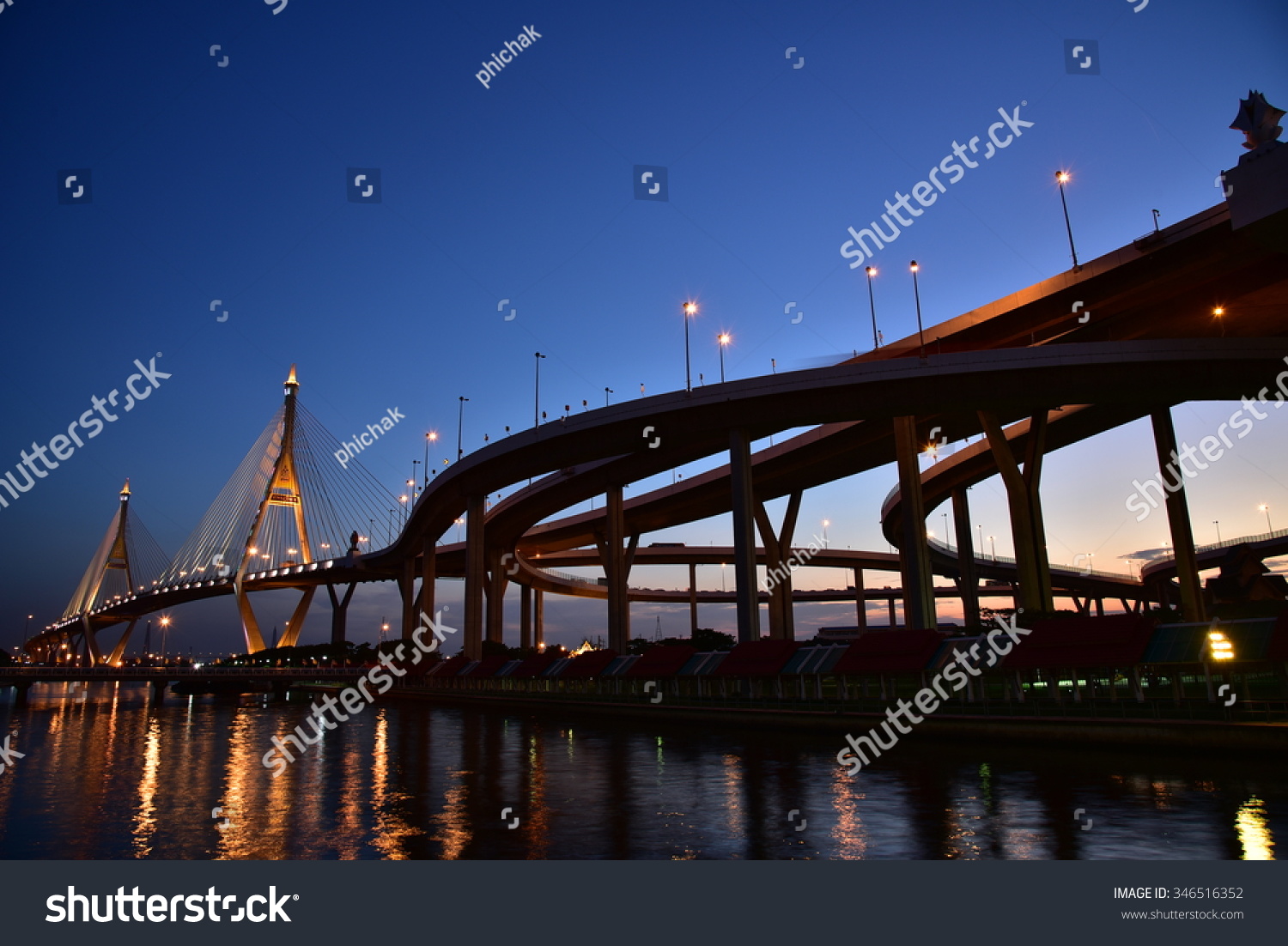 Thai Elevated Expressway Stock Photo 346516352 | Shutterstock