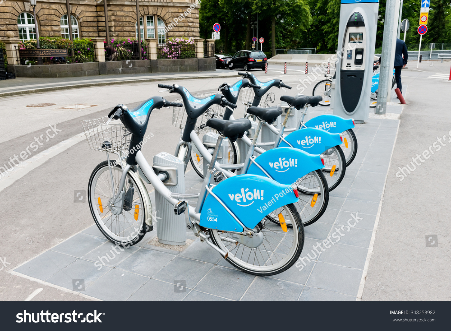 public bike rental