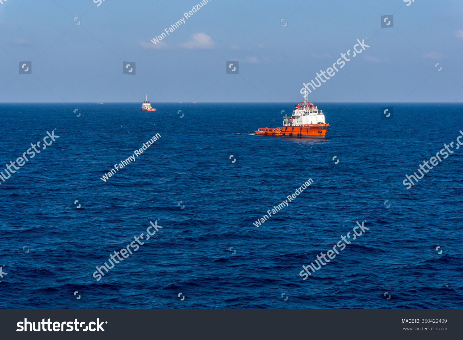 Anchor Handling Tug Boats Deploying Anchors Stock Photo 350422409 ...