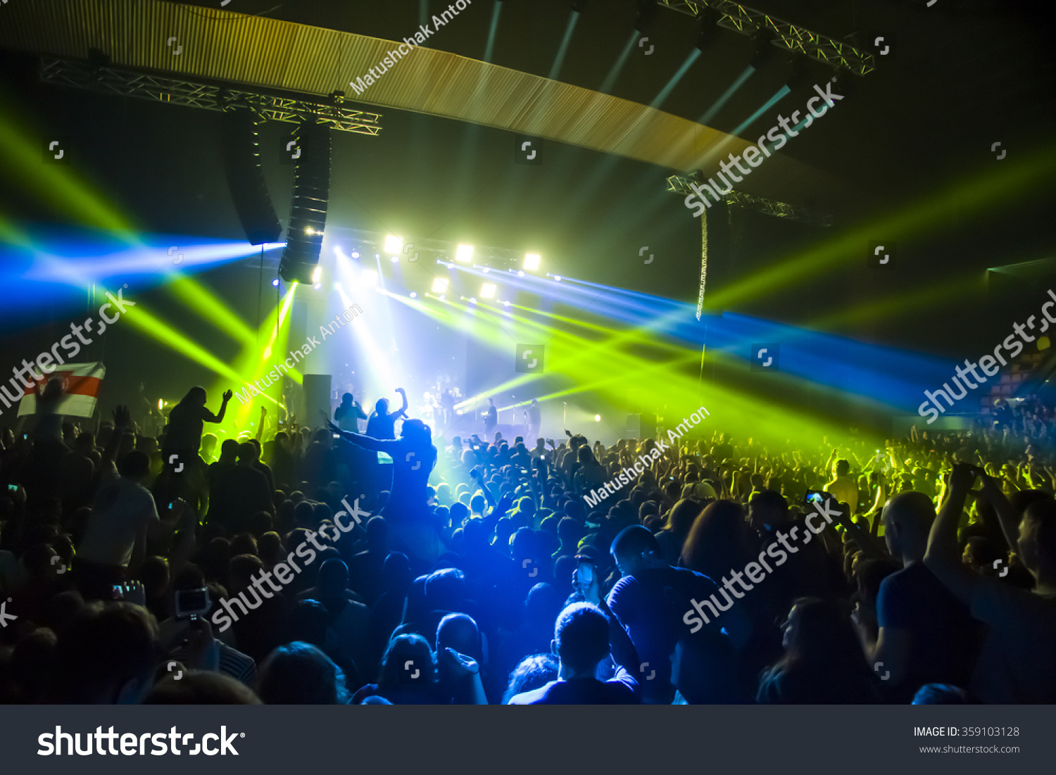 Silhouettes Concert Crowd Stock Photo 359103128 | Shutterstock