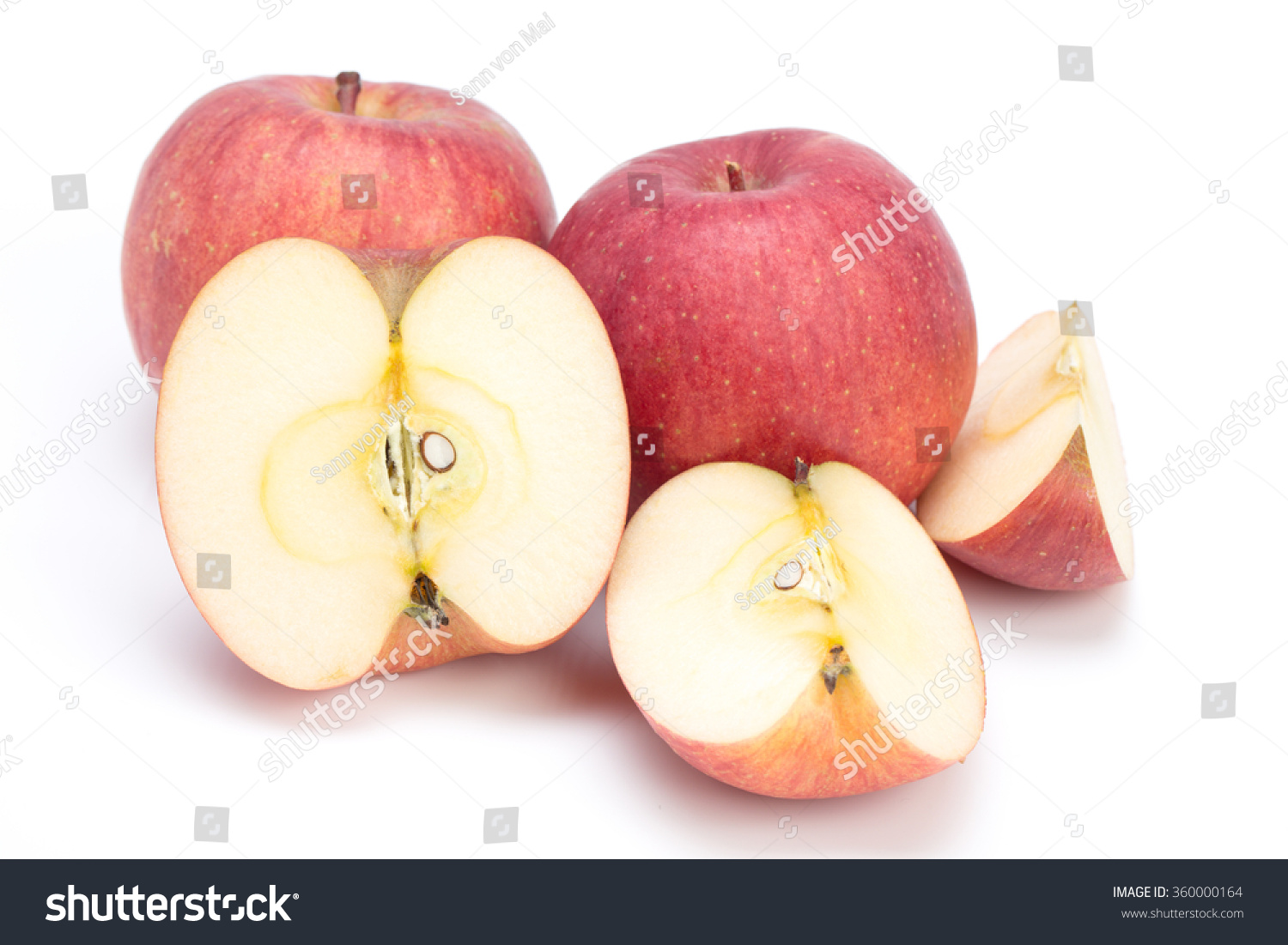 Малиновое яблоко