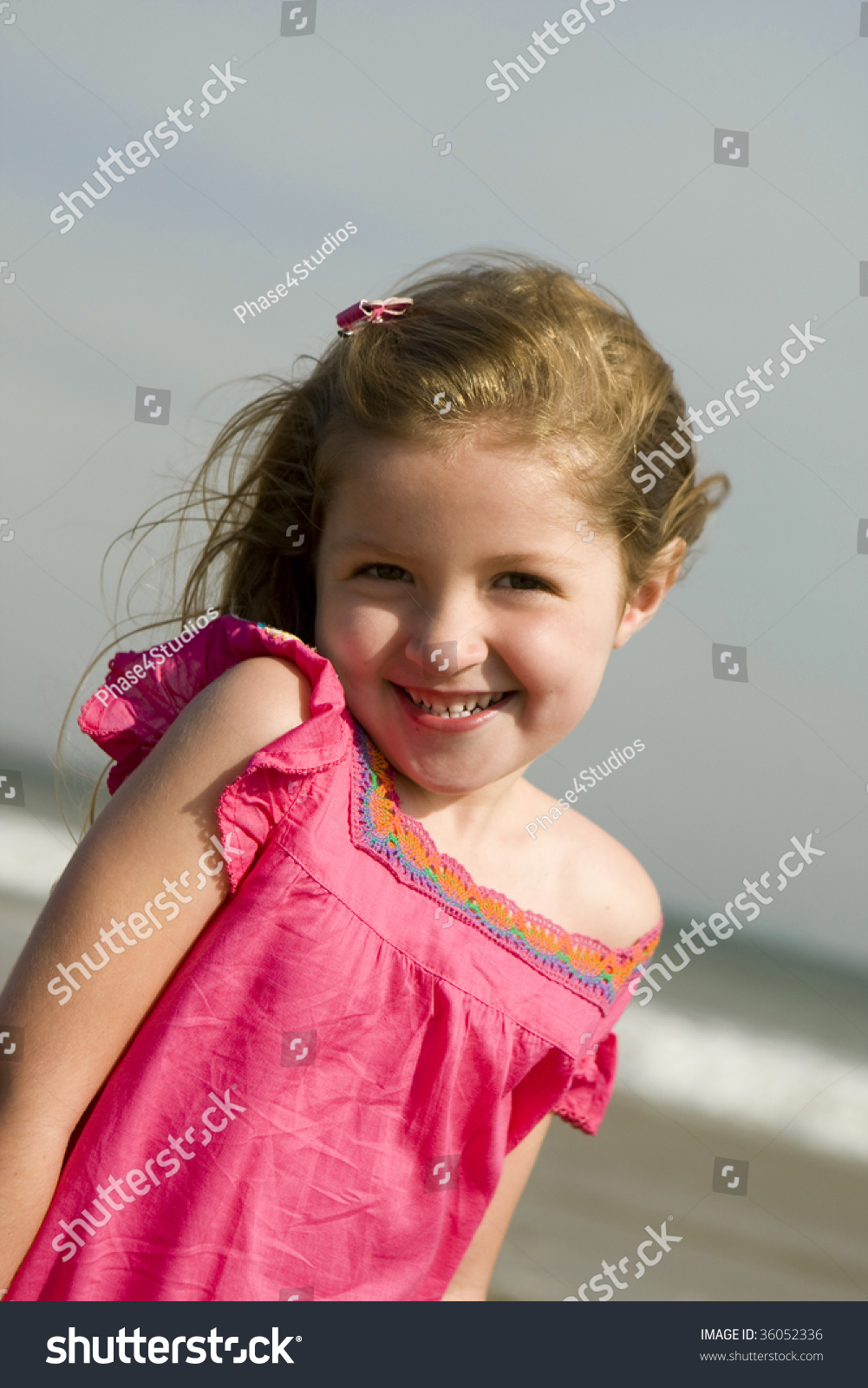 Beautiful Little Girl Beach Stock Photo 36052336 | Shutterstock