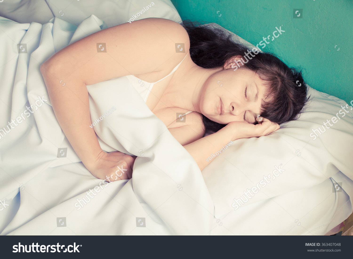Спящие жены новое